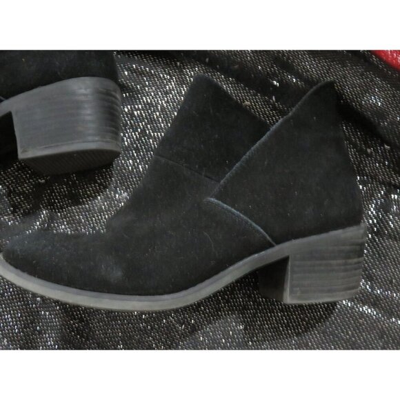 BOGO me Too! Zest Black Micro Suede Leather Ankle Booties Shoes size 7 - Picture 5 of 9